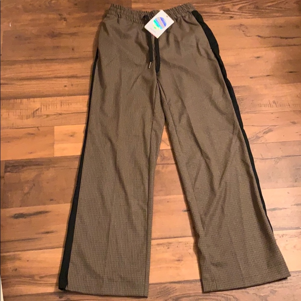 NWT plaid straight leg pant with track stripe